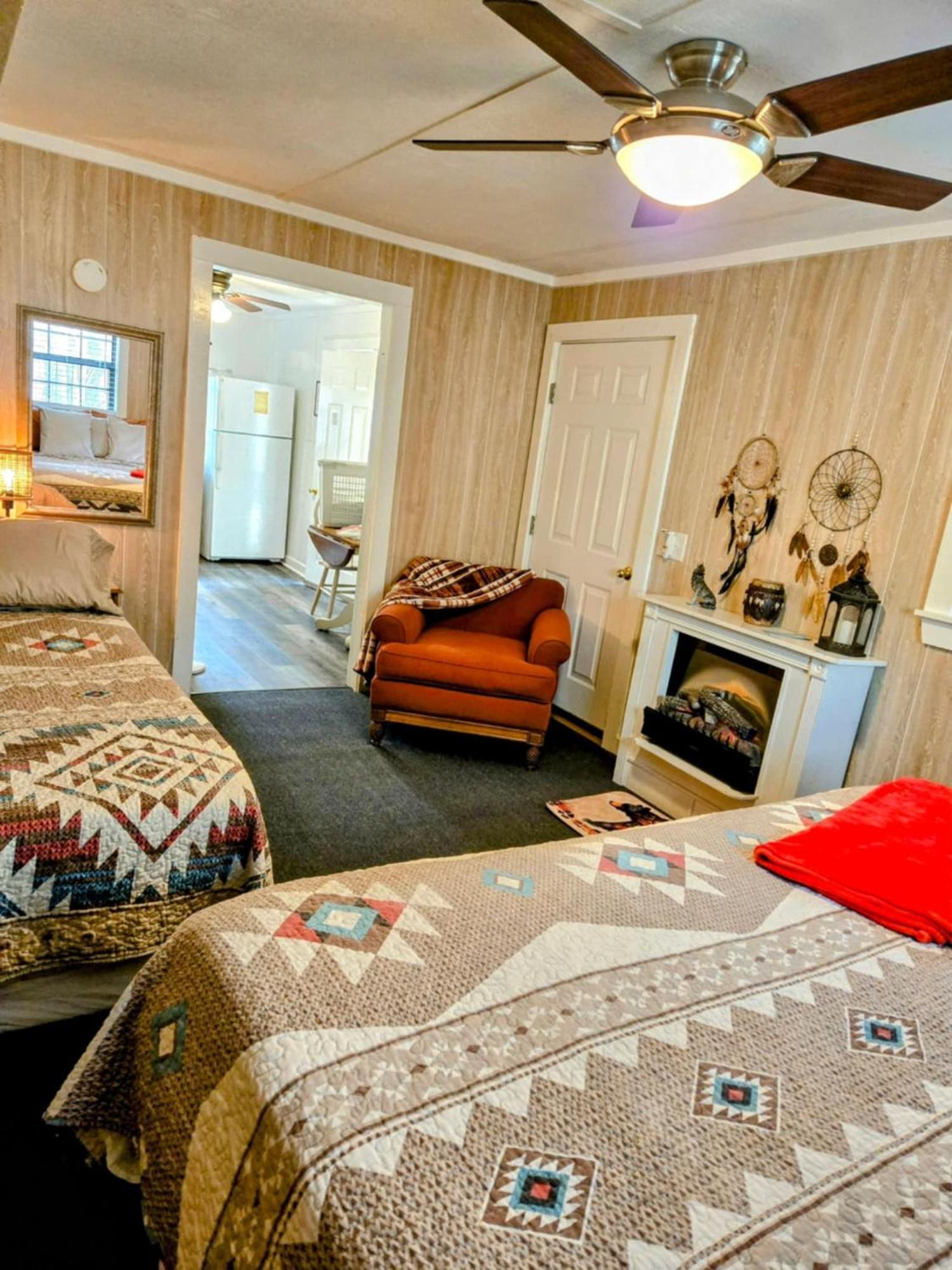 The Cascades Inn-Waterfall Retreat Tiger 外观 照片