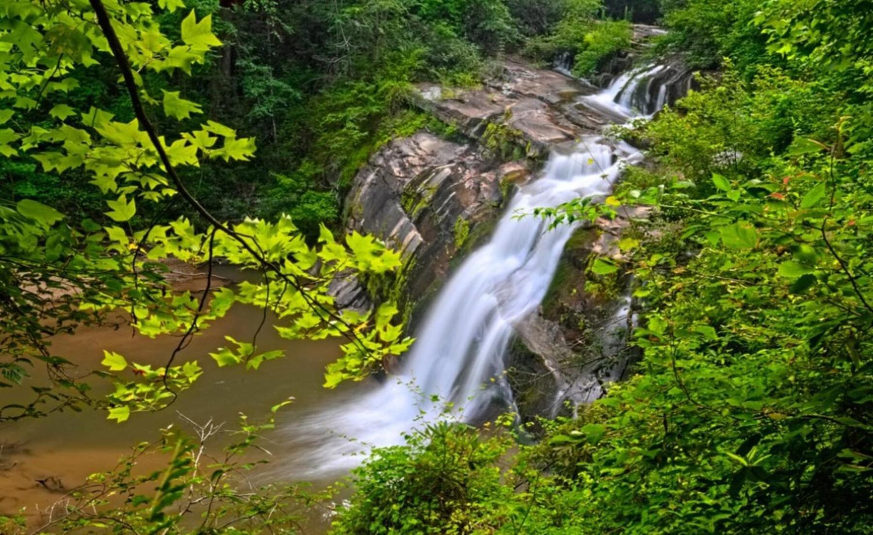 The Cascades Inn-Waterfall Retreat Tiger 外观 照片