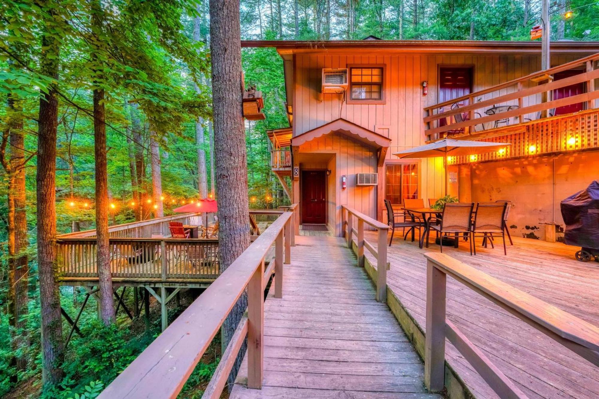The Cascades Inn-Waterfall Retreat Tiger 外观 照片